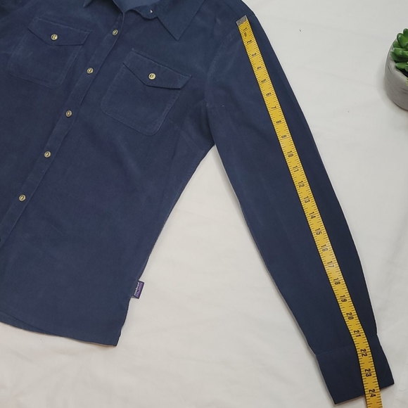 Patagonia long sleeve button down blue shirt sz 4 - Picture 9 of 11